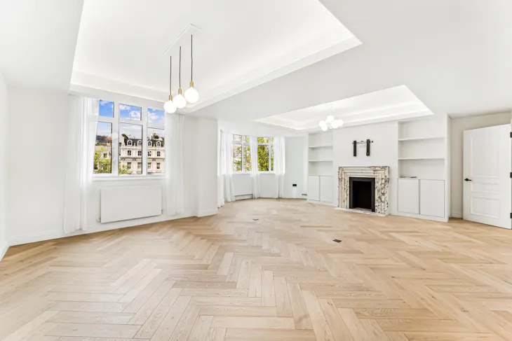 Flat Old Brompton Road in Greater London