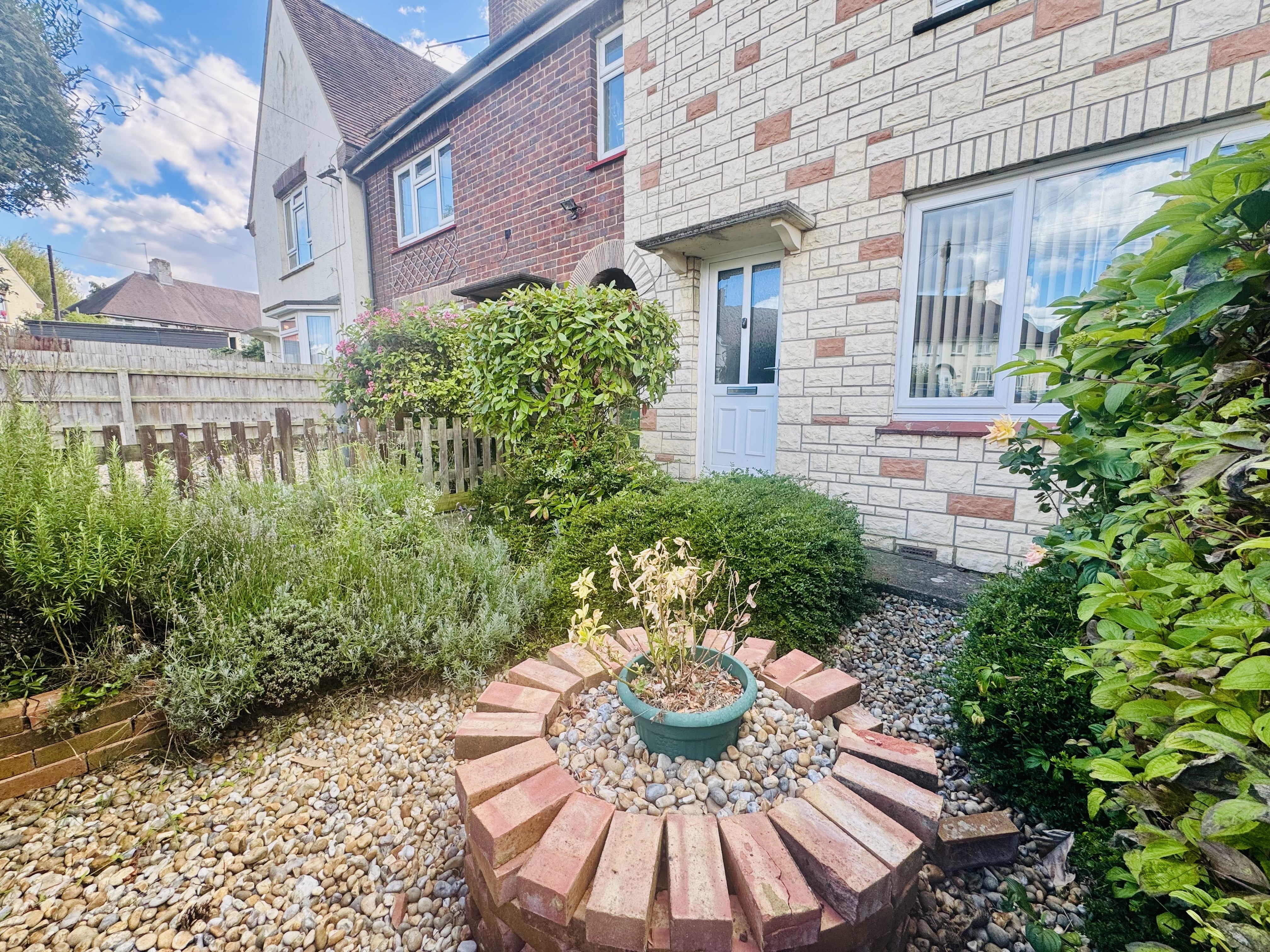House Priory Road in Wellingborough
