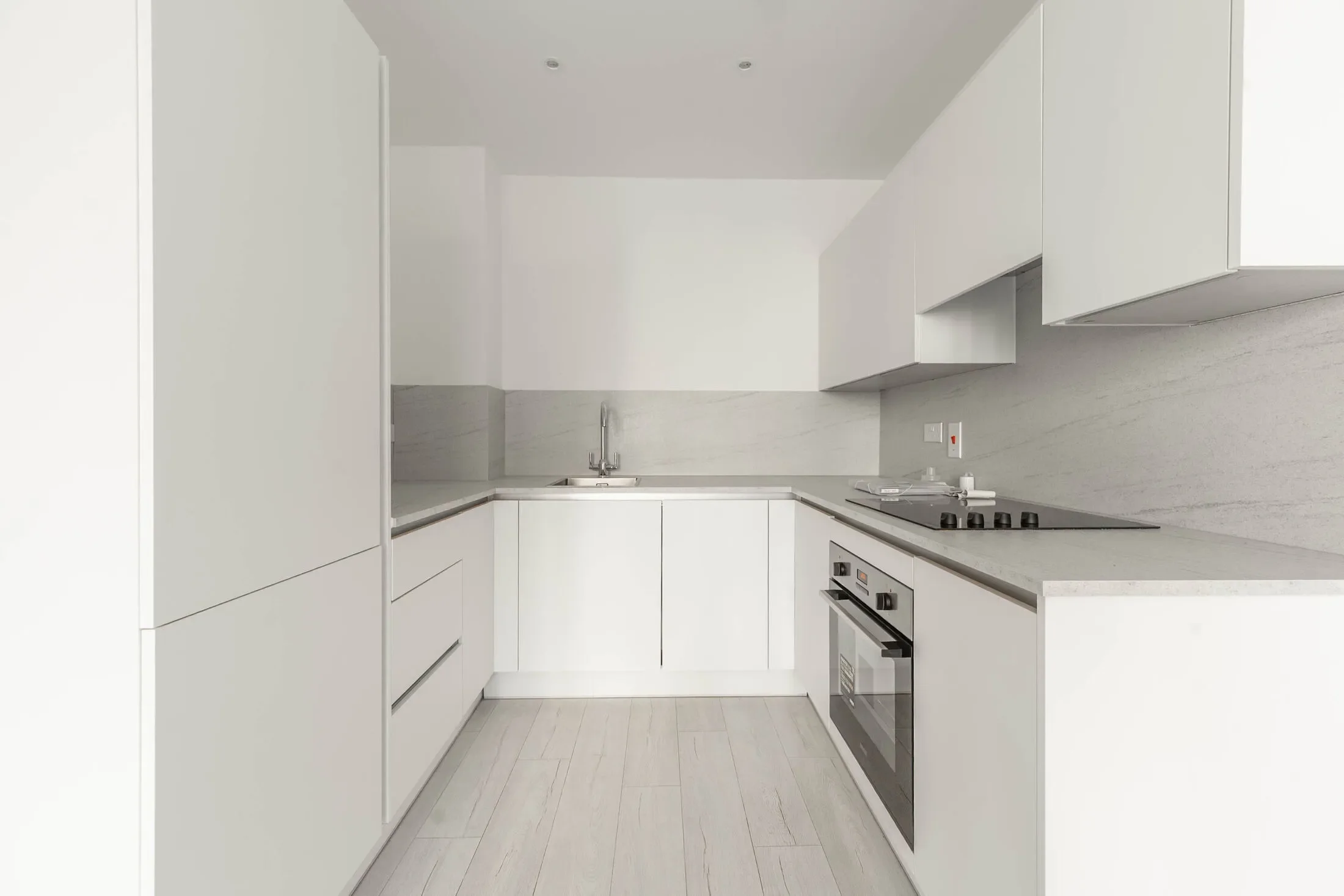 Flat Tyrrel Way in Greater London