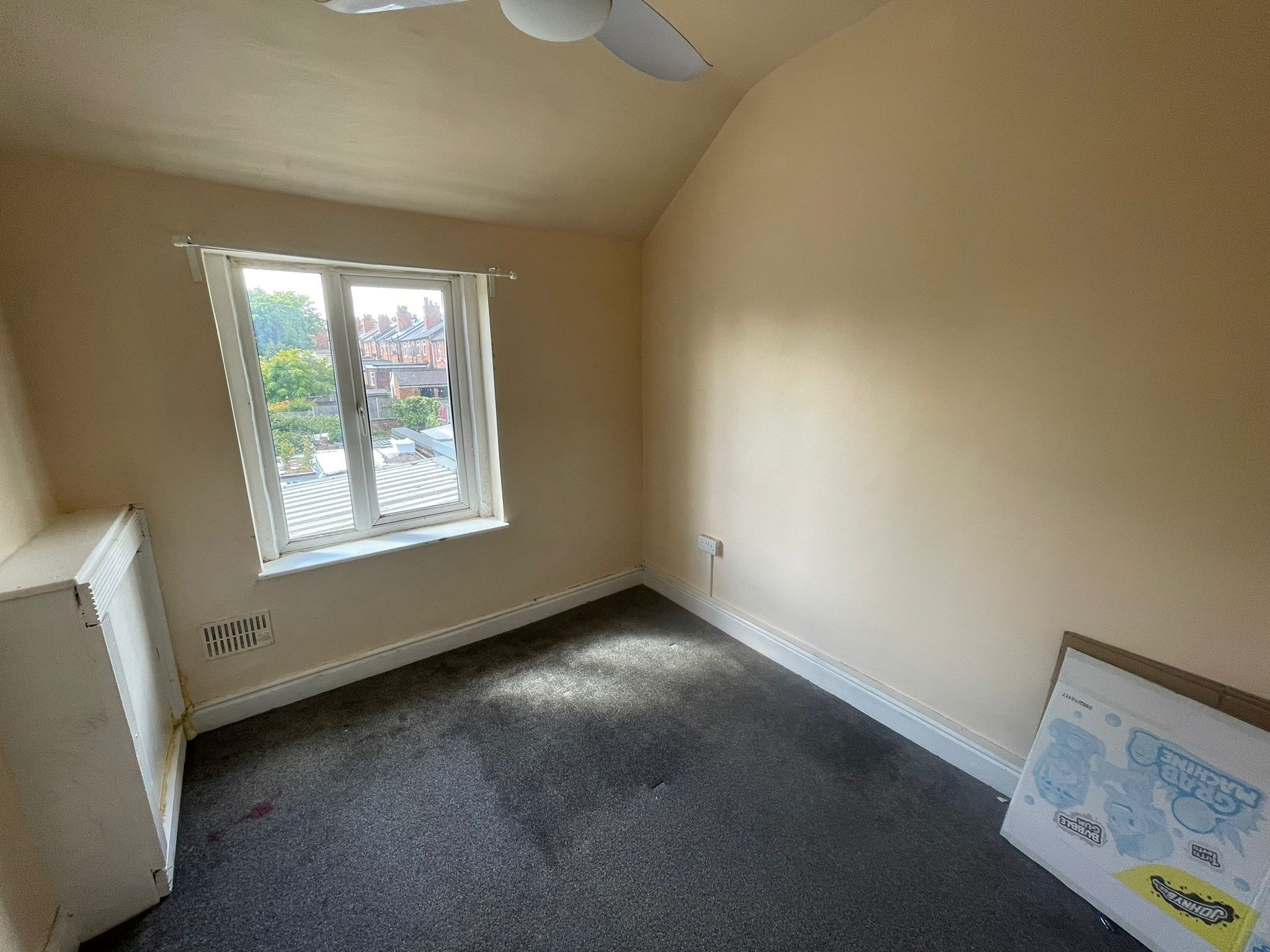 Flat Hobs Road in Sandwell