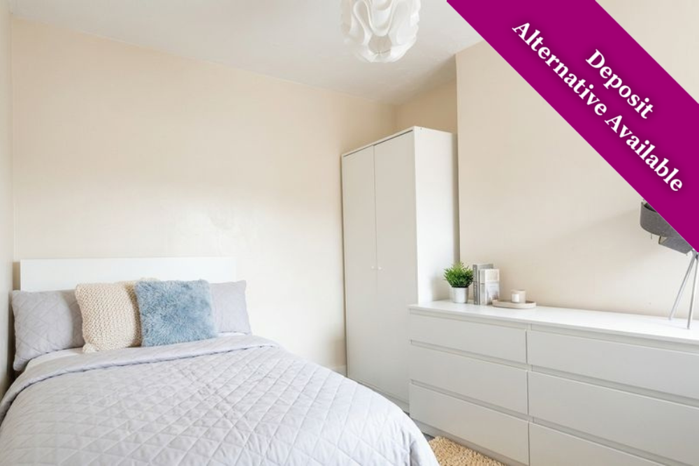 Room Worcester Street in Gloucester