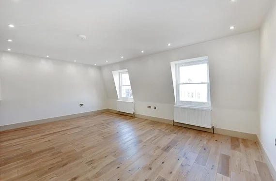 Flat Fulham Road in Greater London