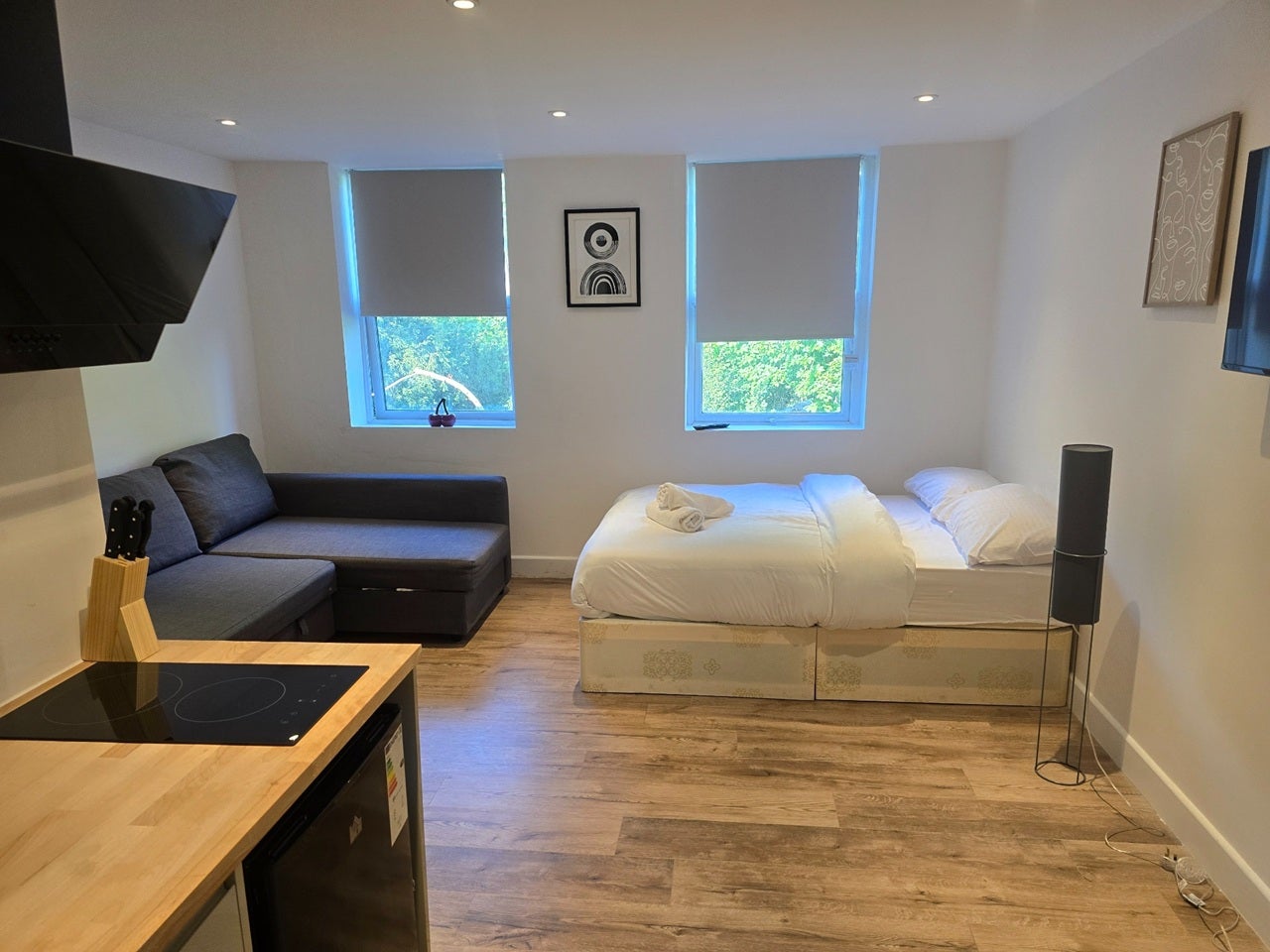 Flat London Road in Greater London