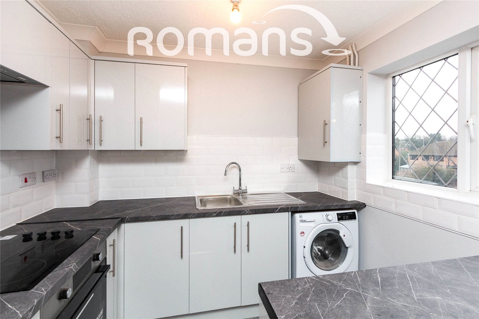 Flat Hawkesworth Drive in Surrey Heath