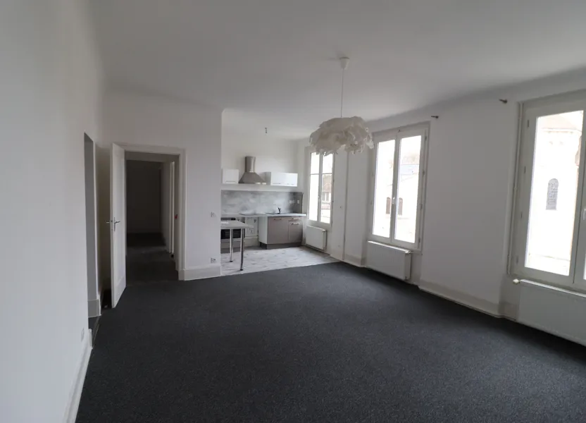 Appartement Quai Maréchal Joffre à Cosne-Cours-sur-Loire
