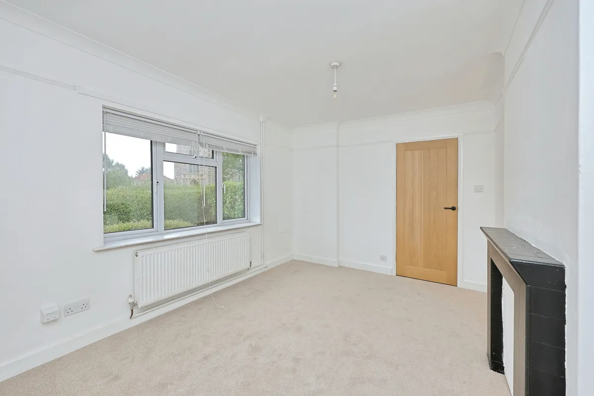 House Saint Michaels Crescent in Breckland District