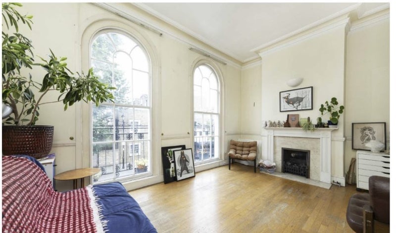 Room Gibson Square in Greater London
