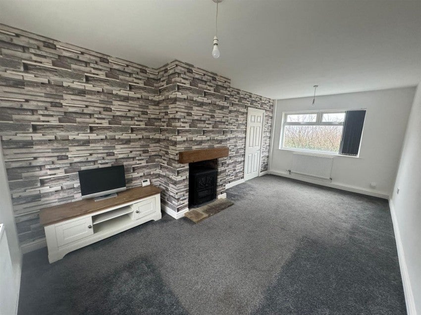 House Wardle Crescent in Bradford