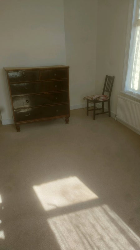 Room Seaford Road in Greater London