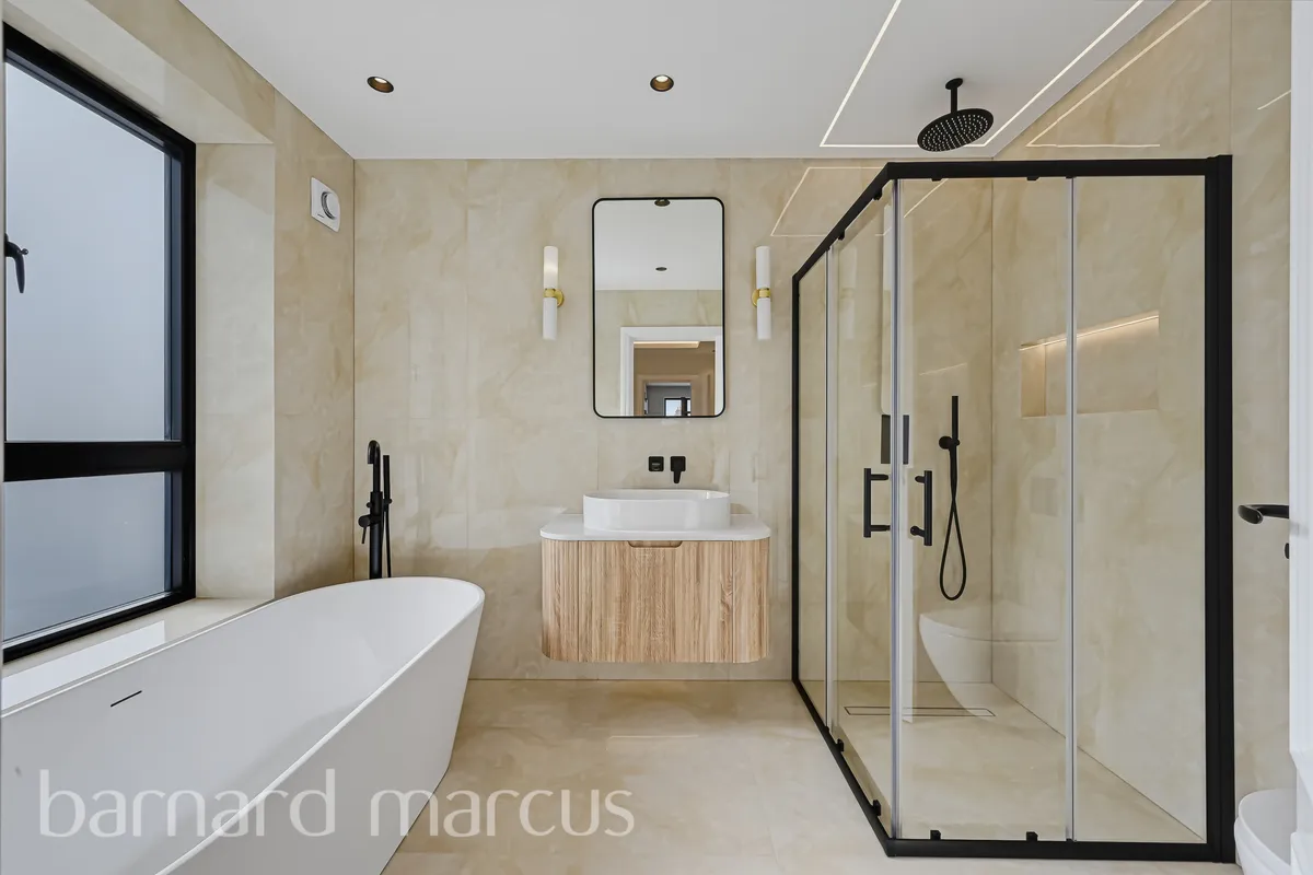 House Haynt Walk in Greater London