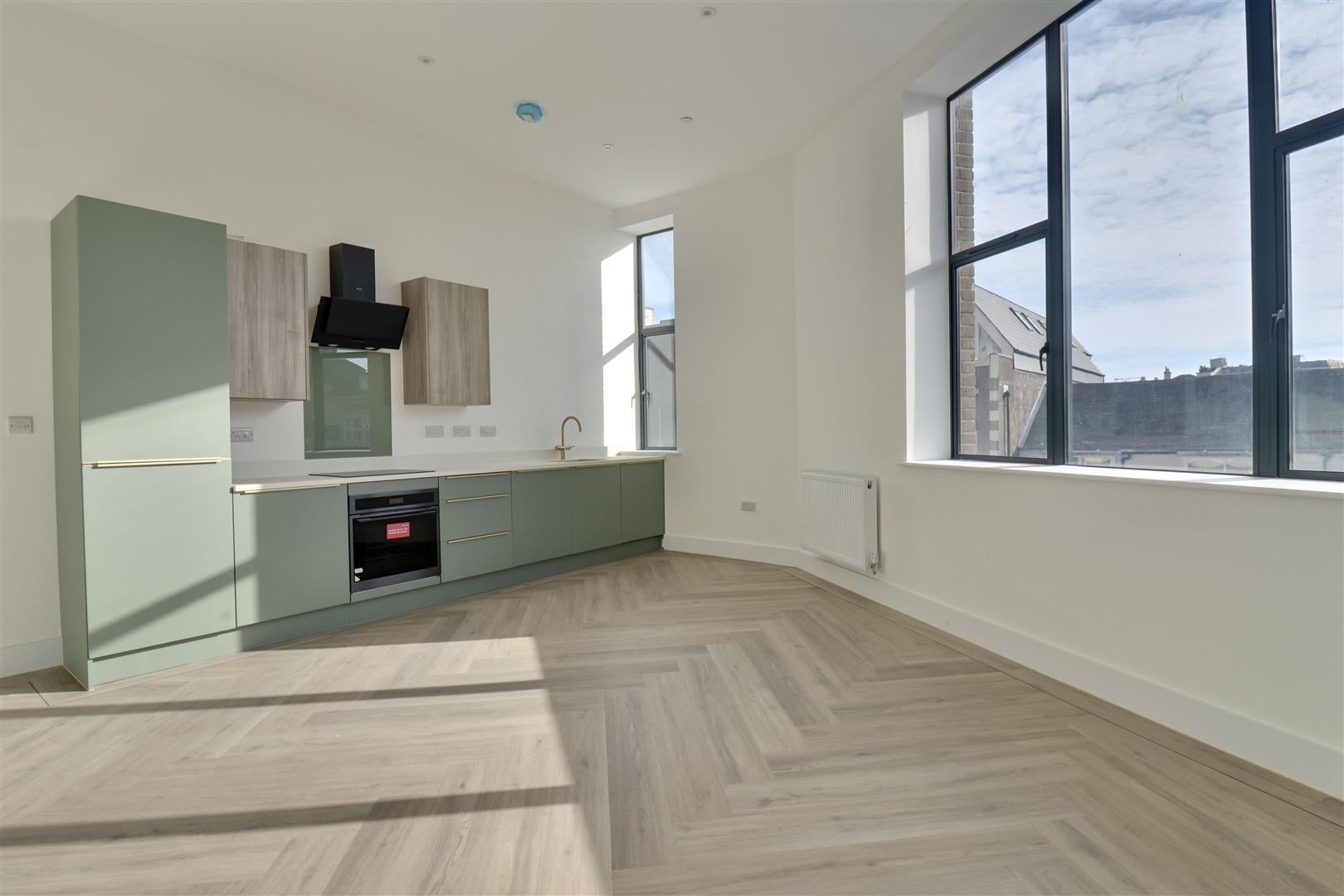 Flat Palmerston Road in Portsmouth