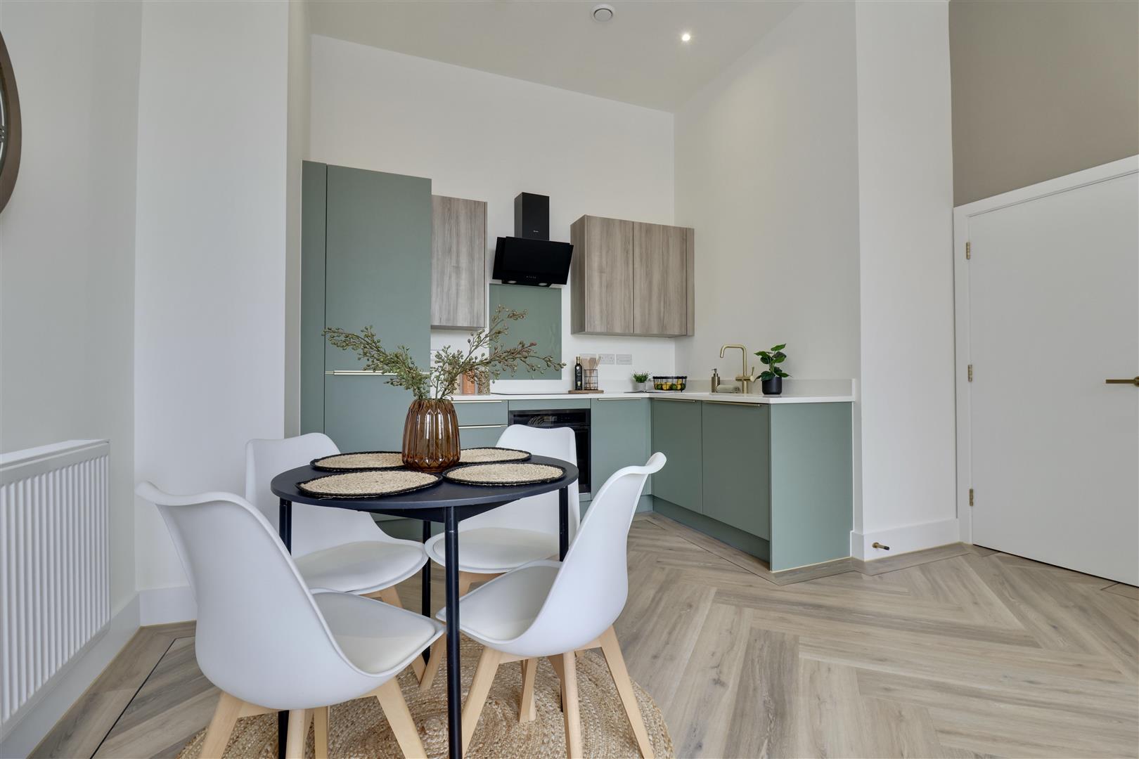 Flat Palmerston Road in Portsmouth