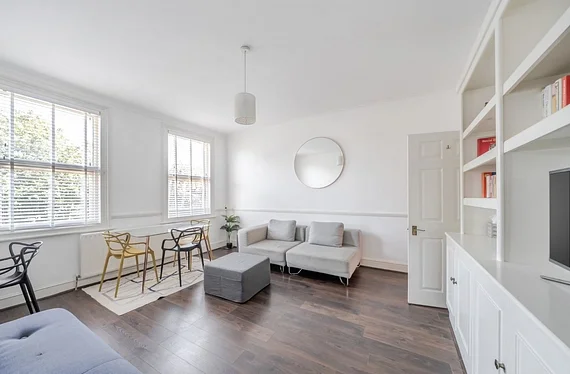Flat Newlands Park in Greater London