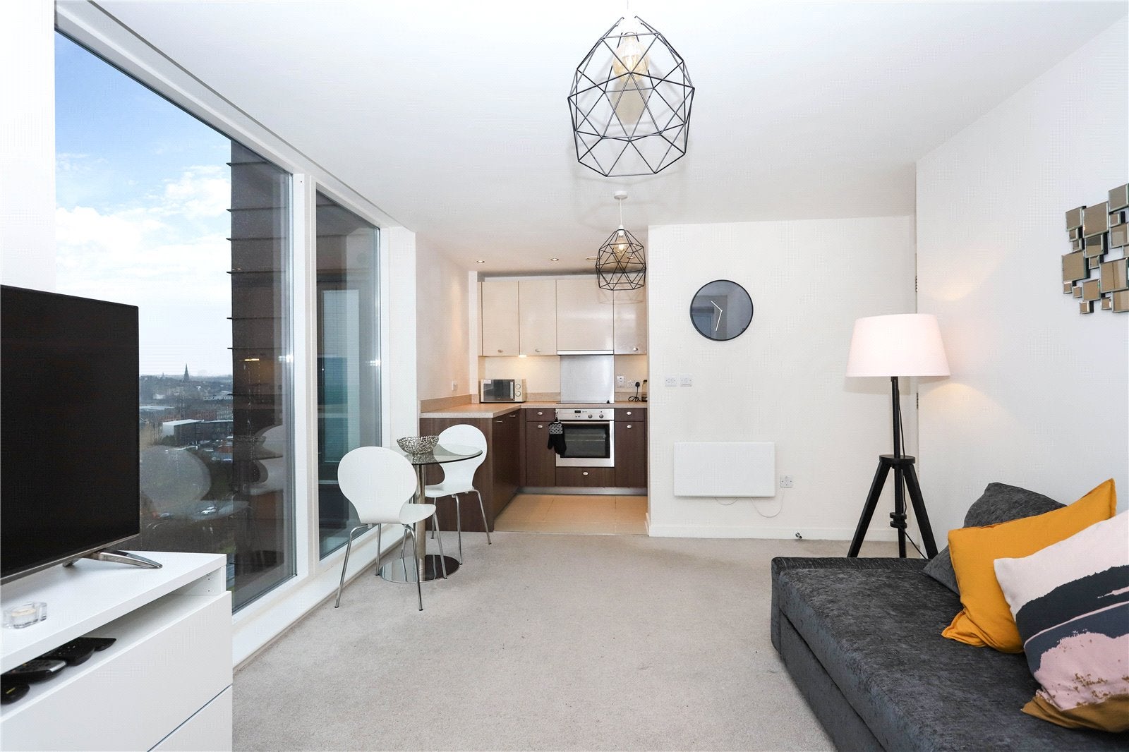 Flat Meadowside Quay Walk in Glasgow