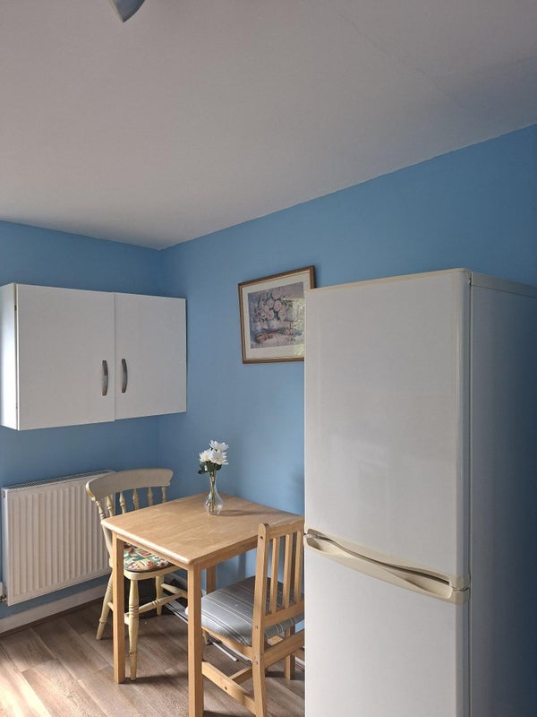 Room Naylor Road in Greater London