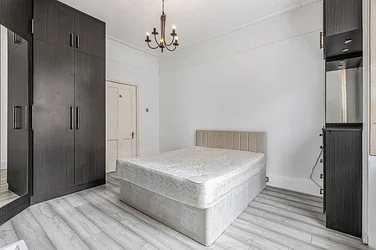 Flat Gloucester Place in City of Westminster