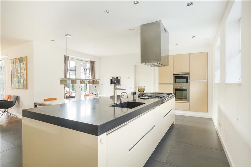 Vrijstaande woning te koop: Broekermeerdijk 29E, Broek In Waterland