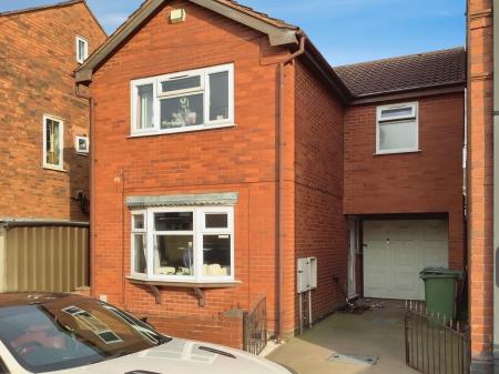 House Tilley Street in Darlaston