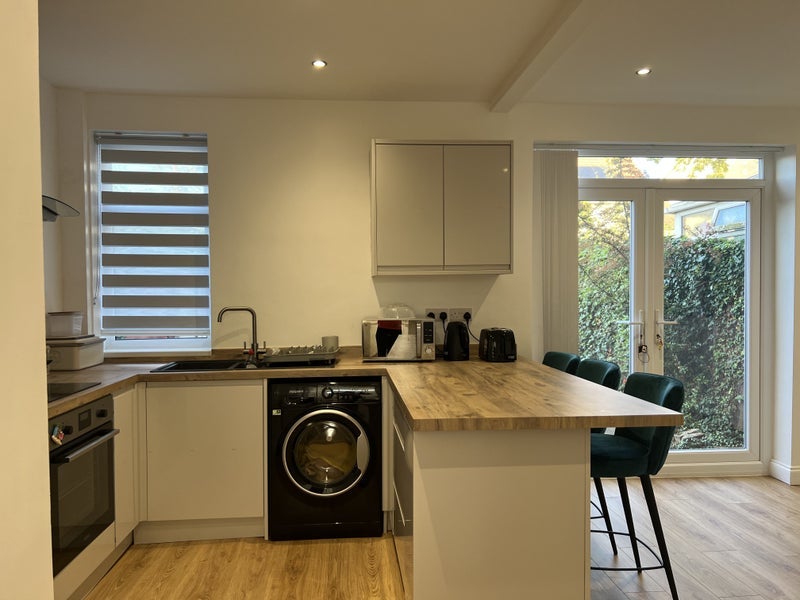 Room Redbrook Road in Barnsley