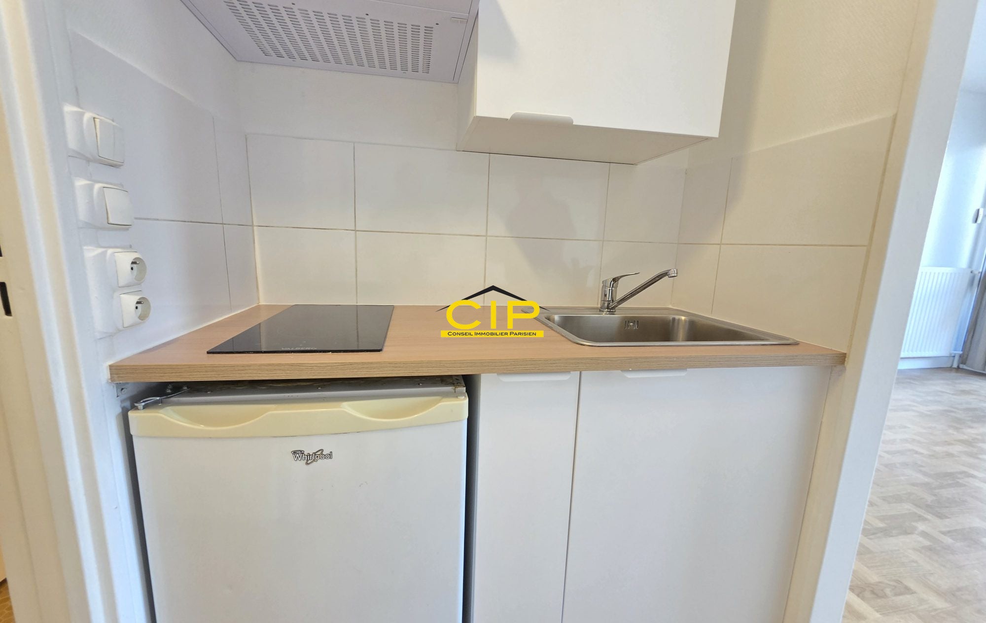 Flat Rue de Romainville in Paris