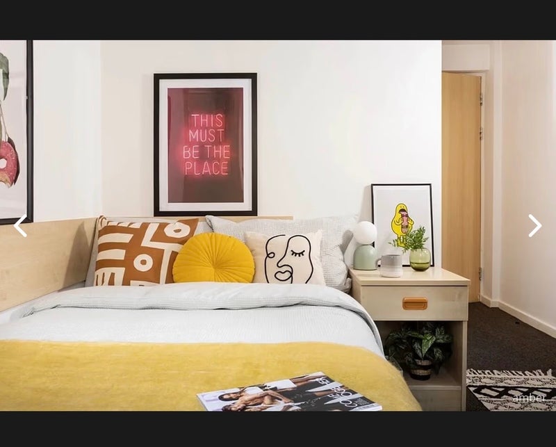 Room Atlantic Point in Liverpool