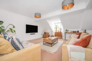 Flat Kingsleigh Close in Greater London