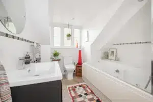 Flat Kingsleigh Close in Greater London