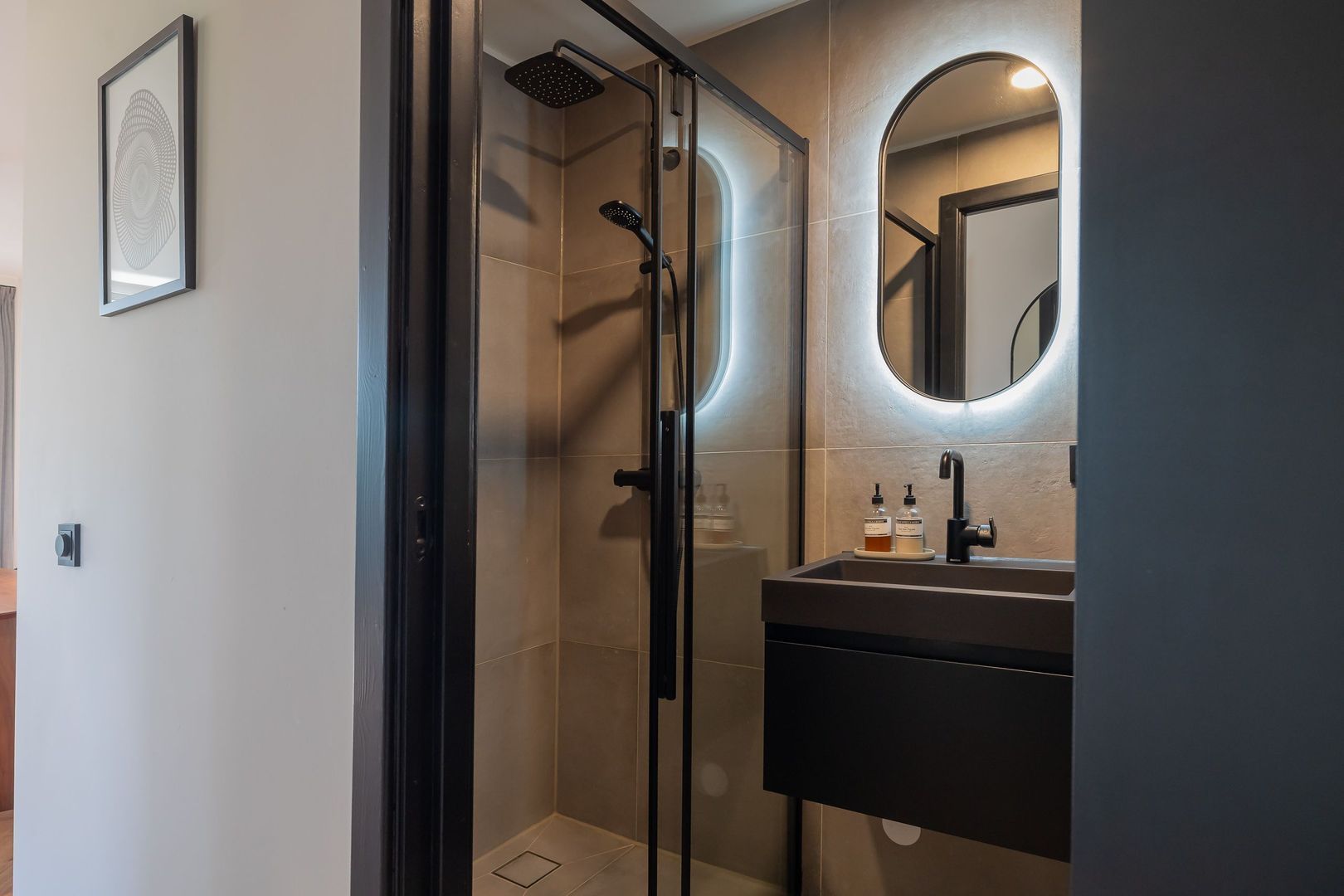 Appartement te koop: Hildo Kropplein 13, Amsterdam