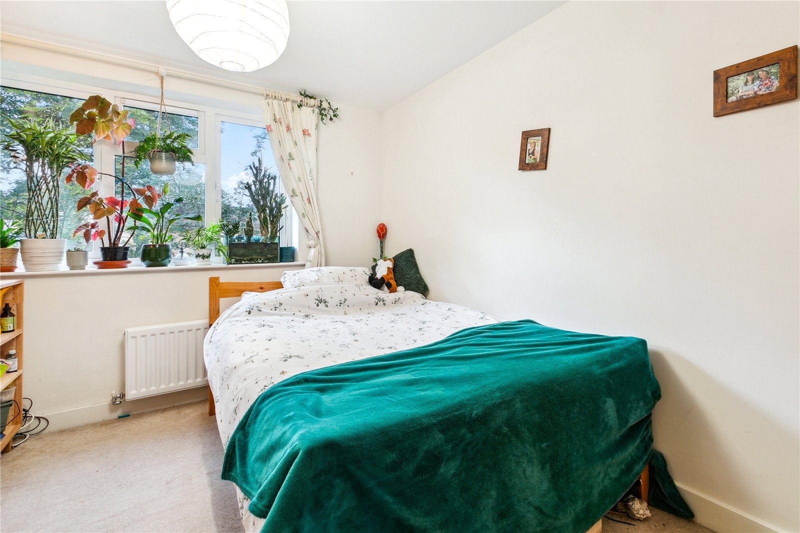 Flat Limerick Close in Greater London