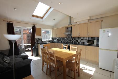 House New Street in Royal Leamington Spa