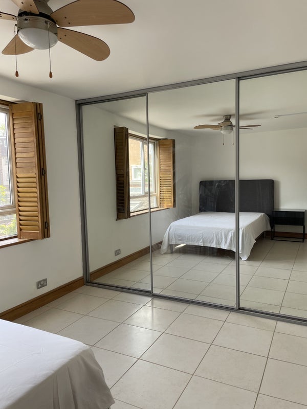 Room Strattondale Street in Greater London