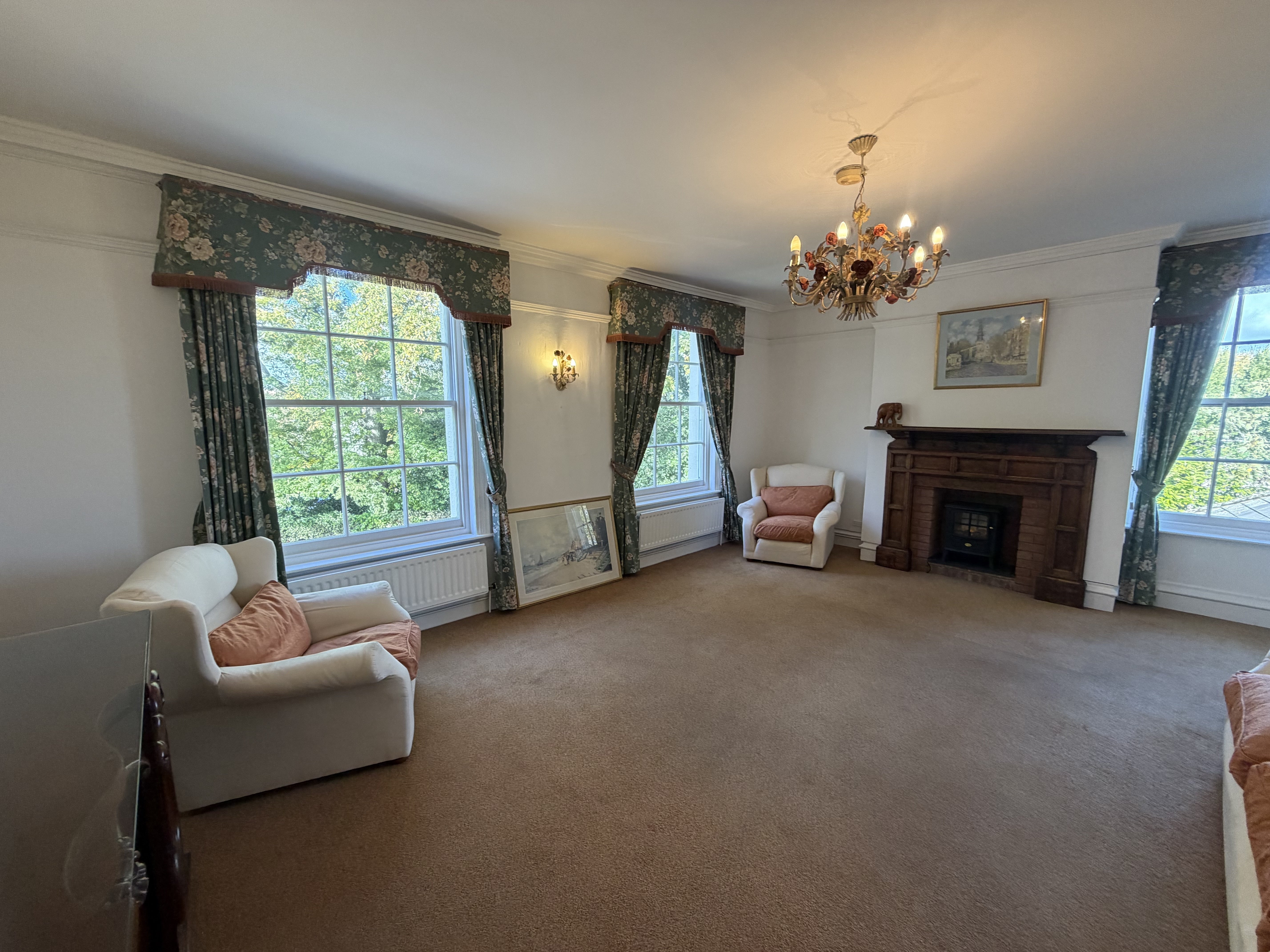 Flat Broadlands Way in Taunton