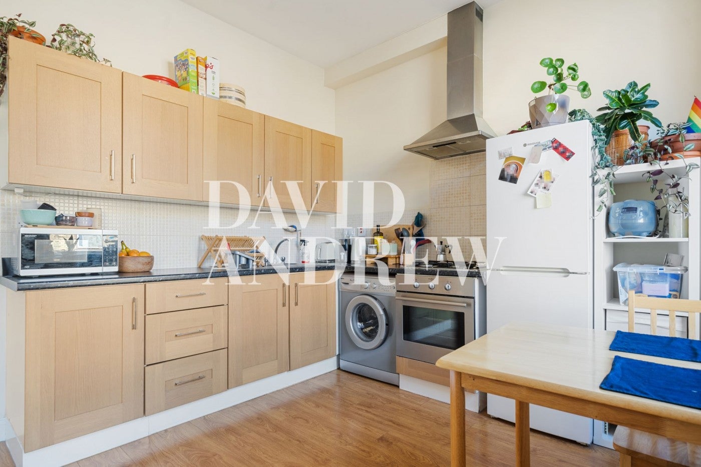 Flat Blackstock Road in Greater London
