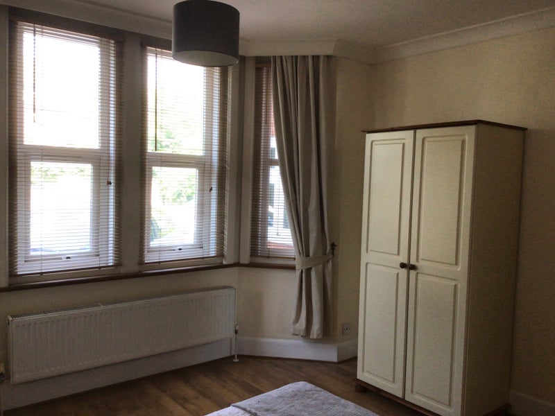 Room Alton Road in Bournemouth