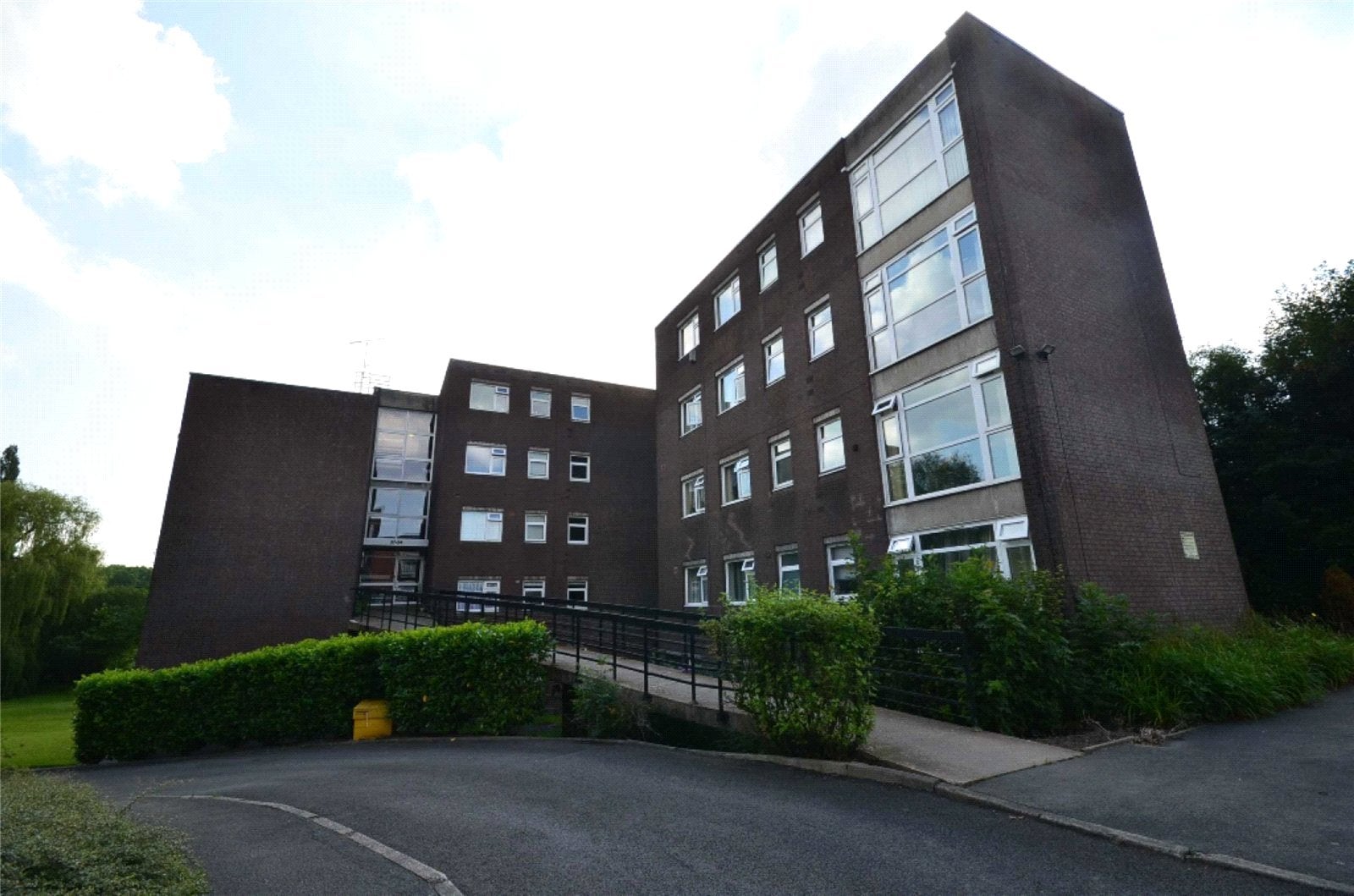Flat Beeches Mews in Manchester
