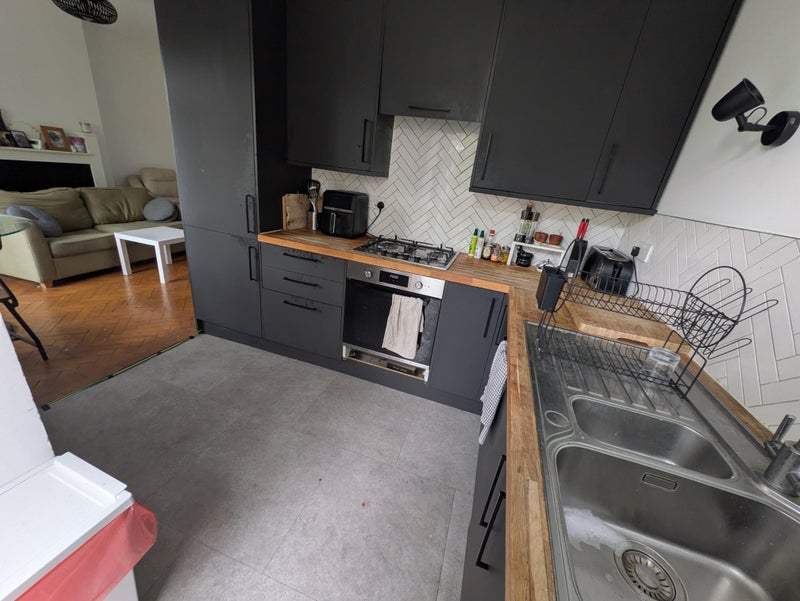 Room Southcroft Road in Greater London