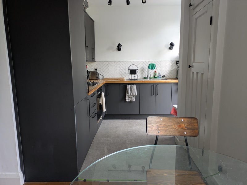 Room Southcroft Road in Greater London