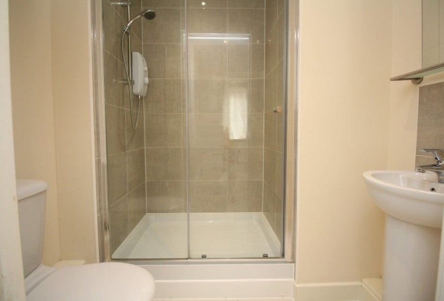 Flat Wenhill Heights in Calne