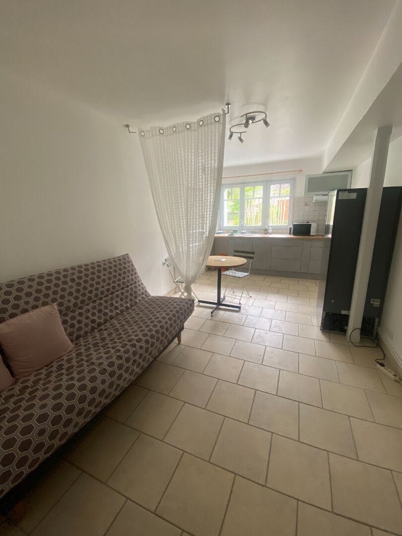 Chambre Rue Gilbert Navard à Veuzain-sur-Loire