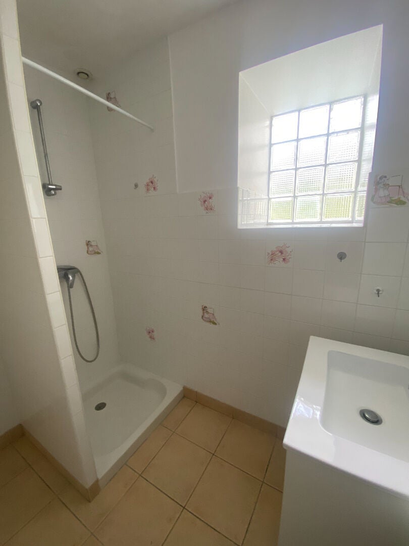 Chambre Rue Gilbert Navard à Veuzain-sur-Loire