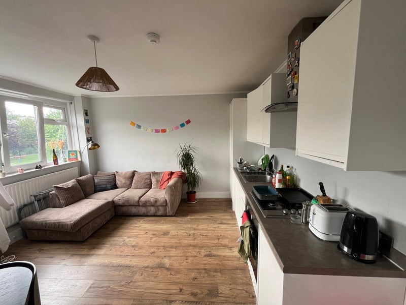 Room Weymouth Terrace in Greater London