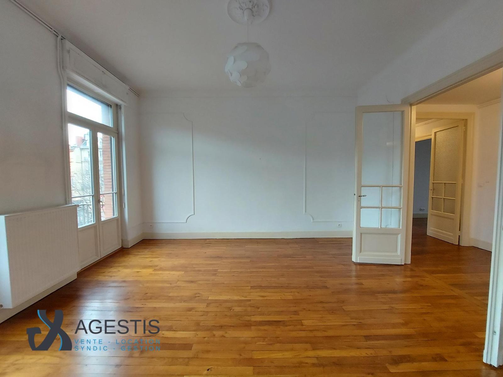 Appartement Place Étienne Esquirol à Toulouse