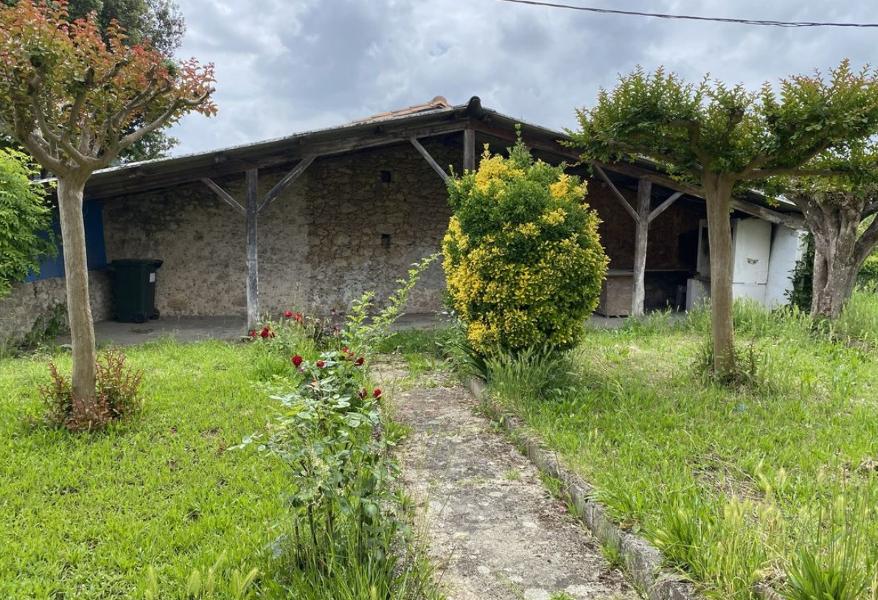 House Rue des Treilles in Libourne
