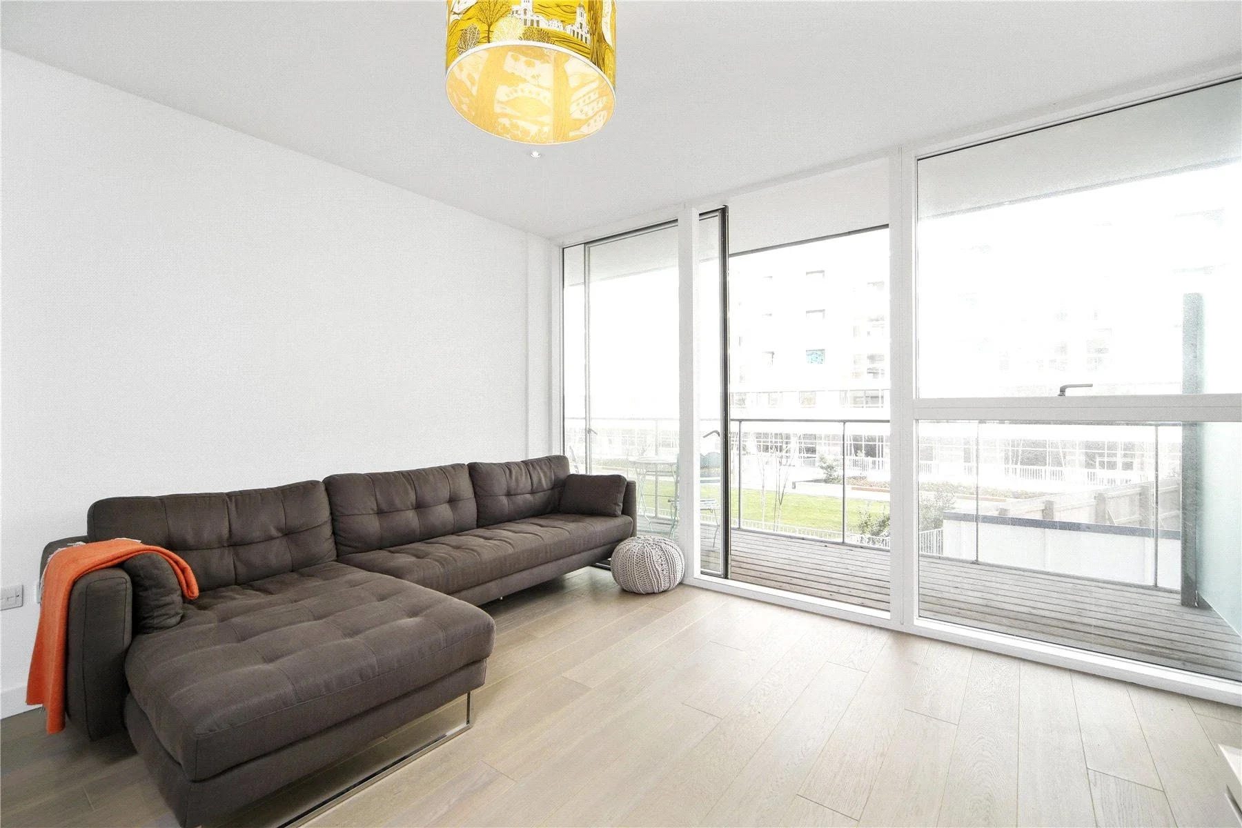 Flat Sherman Walk in Greater London