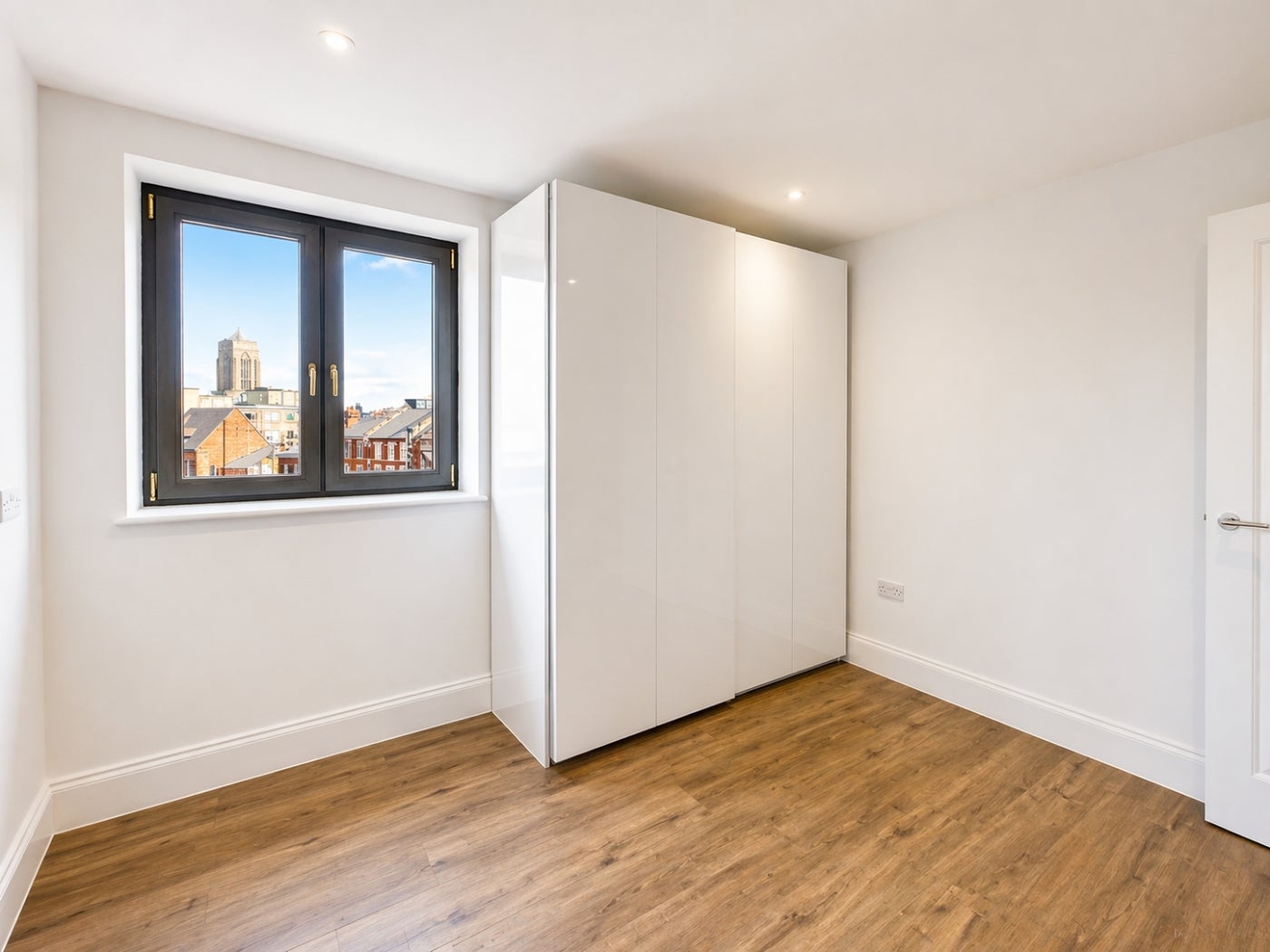 Flat Westfield Road in Greater London