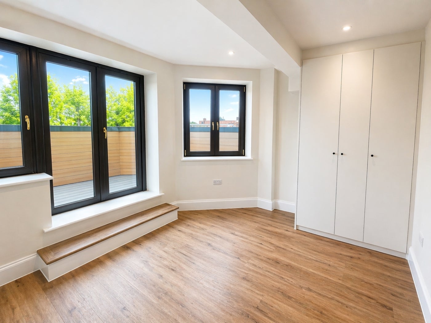 Flat Westfield Road in Greater London