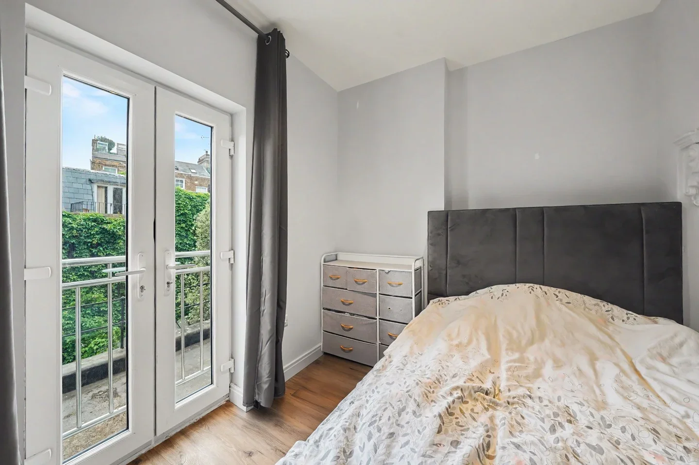 Flat Lexham Gardens in Greater London