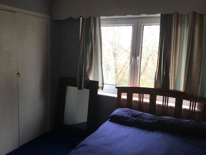 Room Lyme Farm Road in Greater London