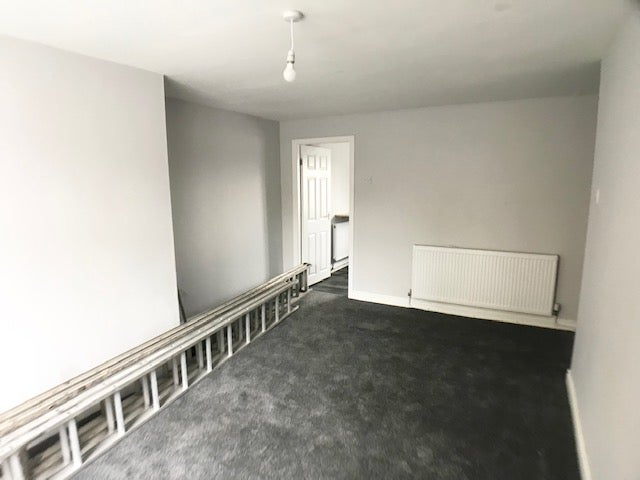 Flat Quarry Street in Tylorstown