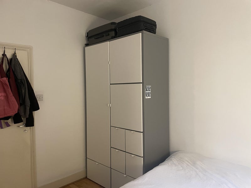 Room Essex Road in Greater London